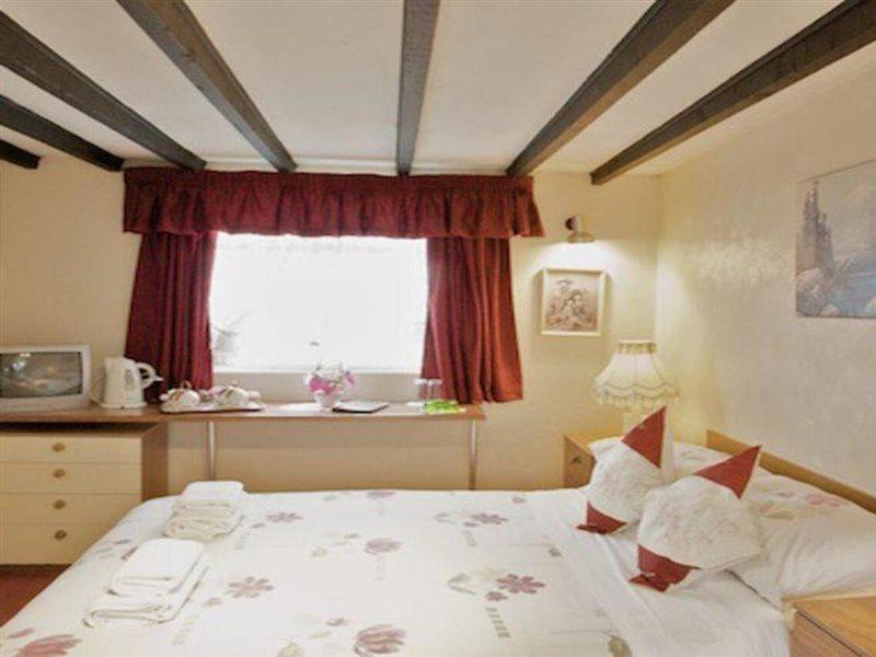 Fjaerland Great Yarmouth